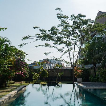 Villa Manggala - 13 Mins Walk To Berawa Beach Canggu Dış mekan fotoğraf