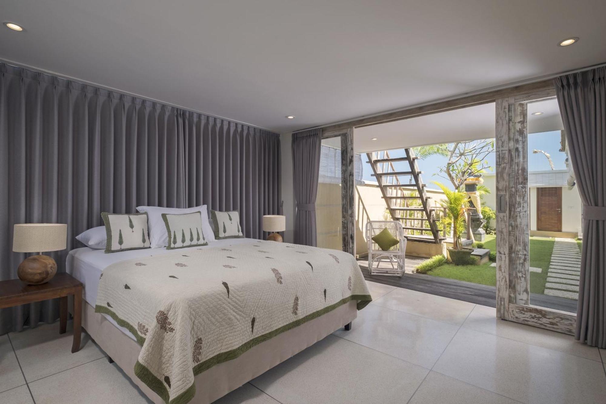 Villa Manggala - 13 Mins Walk To Berawa Beach Canggu Dış mekan fotoğraf